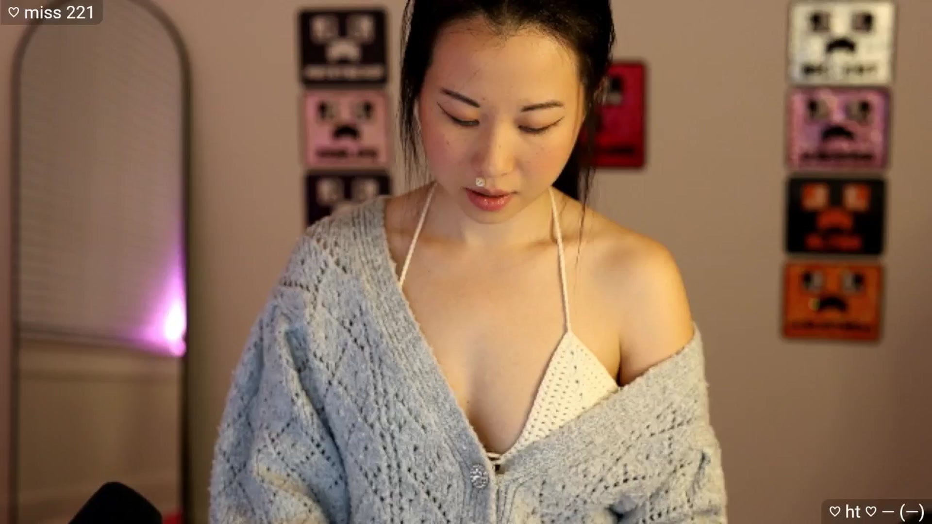 Gallery image thumbnail from daisii's myfreecams stream on, 03/12/2025, 02:26 image 7 of 20