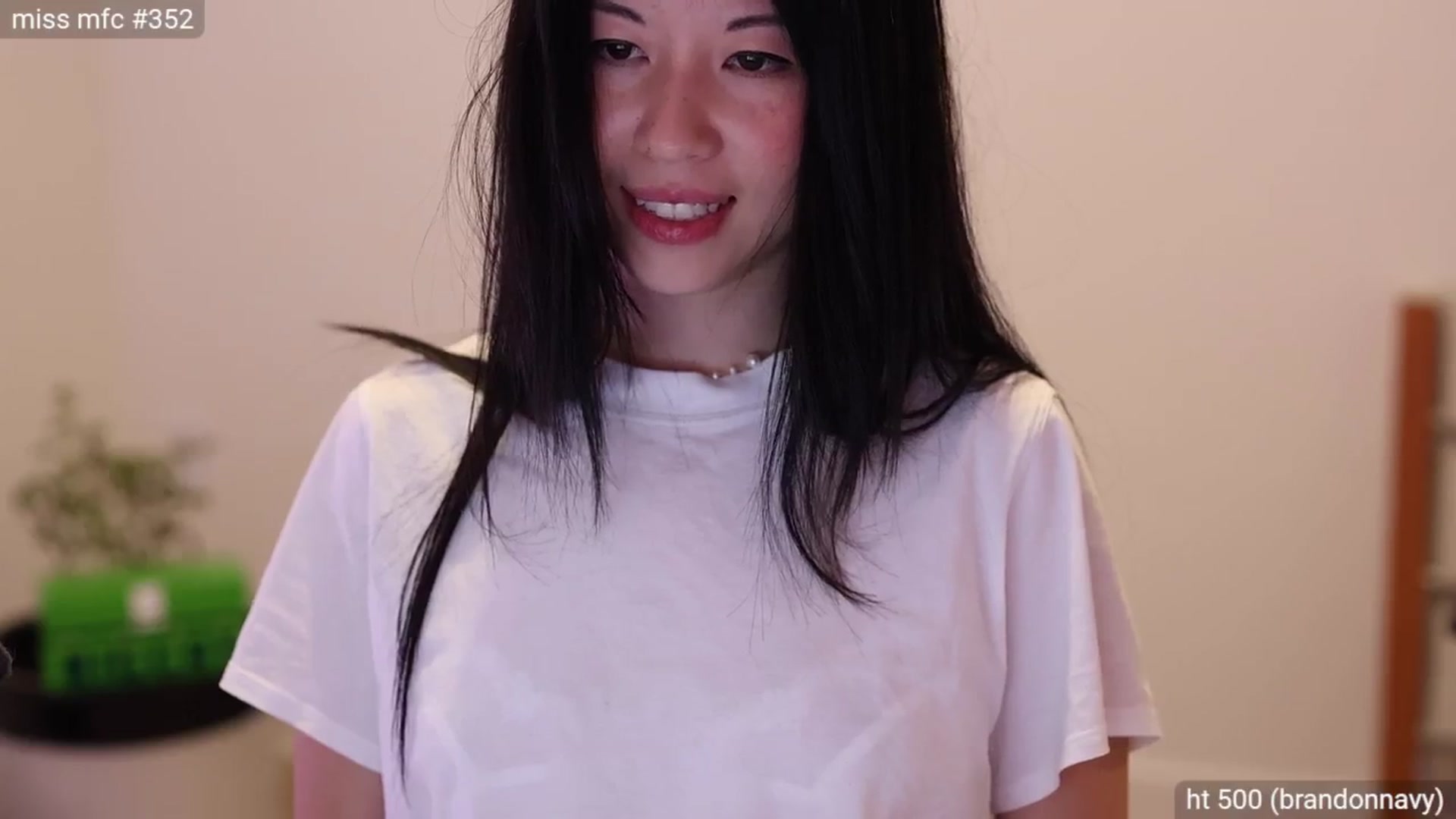Gallery image thumbnail from daisipi3's myfreecams stream on, 12/29/2024, 05:51 image 8 of 20