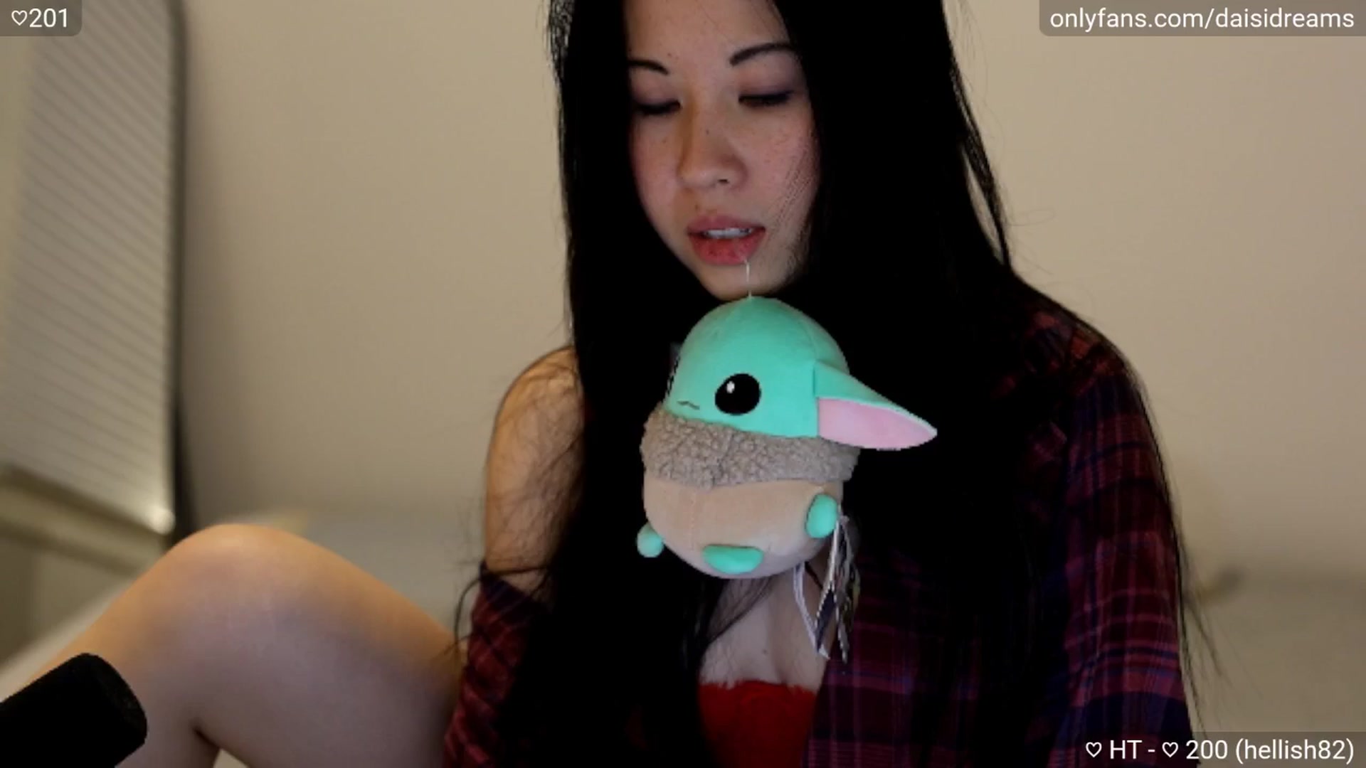 Gallery image thumbnail from daisipi3's myfreecams stream on, 03/20/2025, 05:13 image 10 of 20
