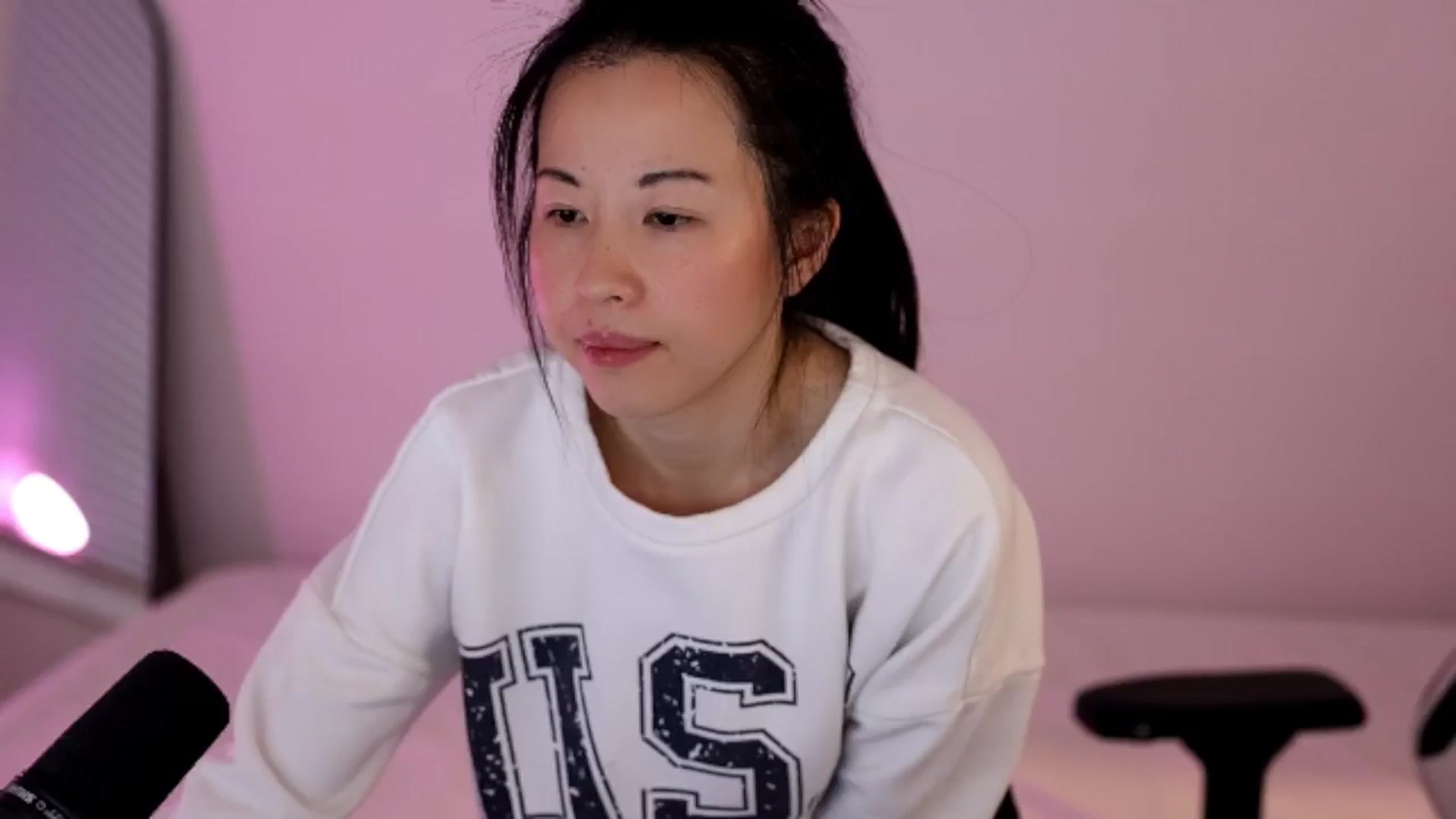 Gallery image thumbnail from daisipi3's myfreecams stream on, 03/21/2025, 03:18 image 1 of 20