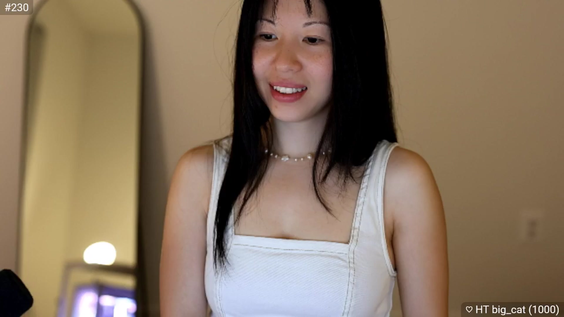Gallery image thumbnail from daisipi3's myfreecams stream on, 04/01/2025, 05:02 image 11 of 20