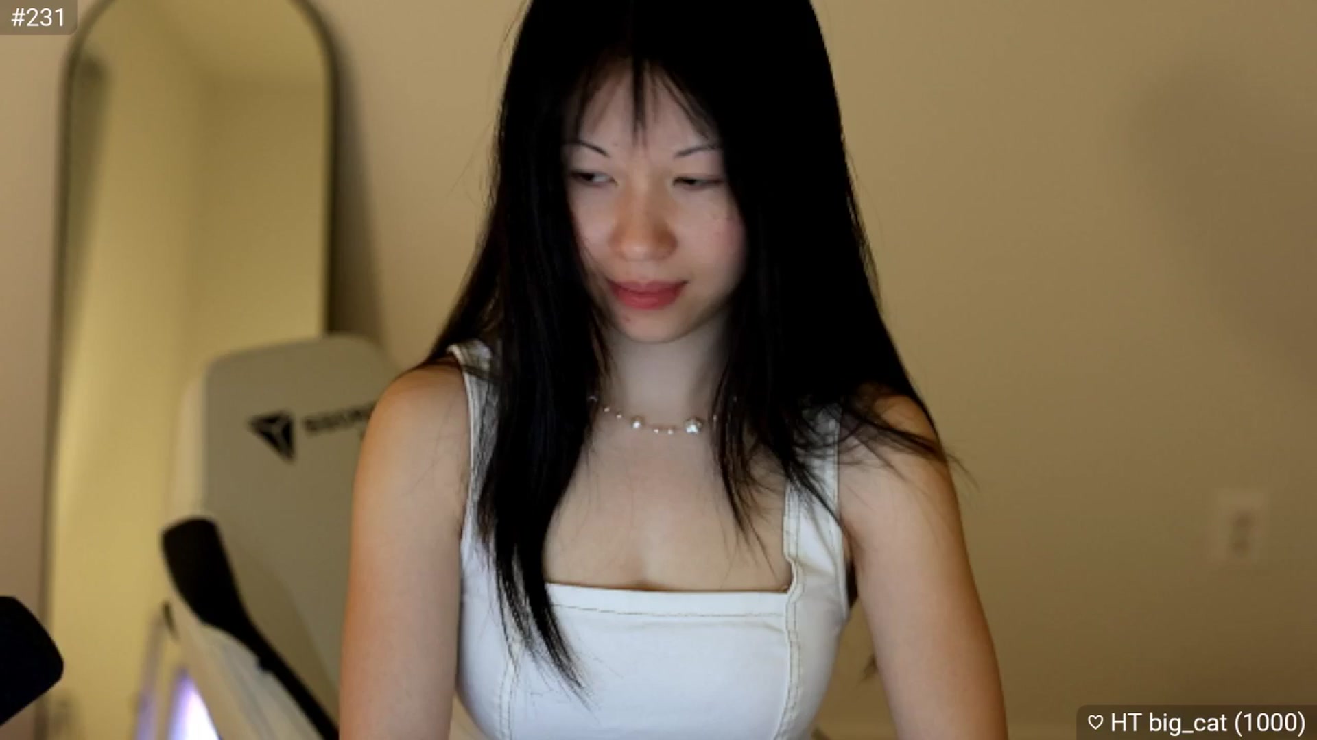Gallery image thumbnail from daisipi3's myfreecams stream on, 04/01/2025, 05:02 image 19 of 20
