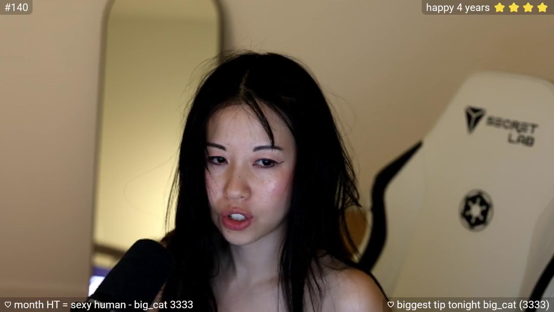 Gallery image thumbnail from daisipi3's myfreecams stream on, 04/04/2025, 05:29 image 10 of 20