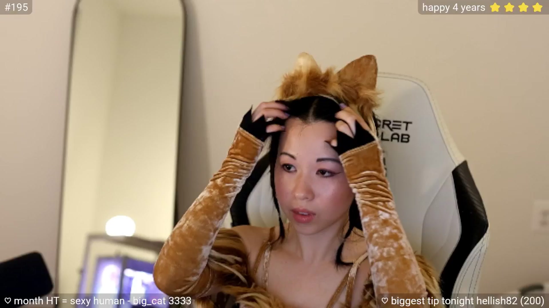 Gallery image thumbnail from daisipi3's myfreecams stream on, 04/05/2025, 04:11 image 6 of 20