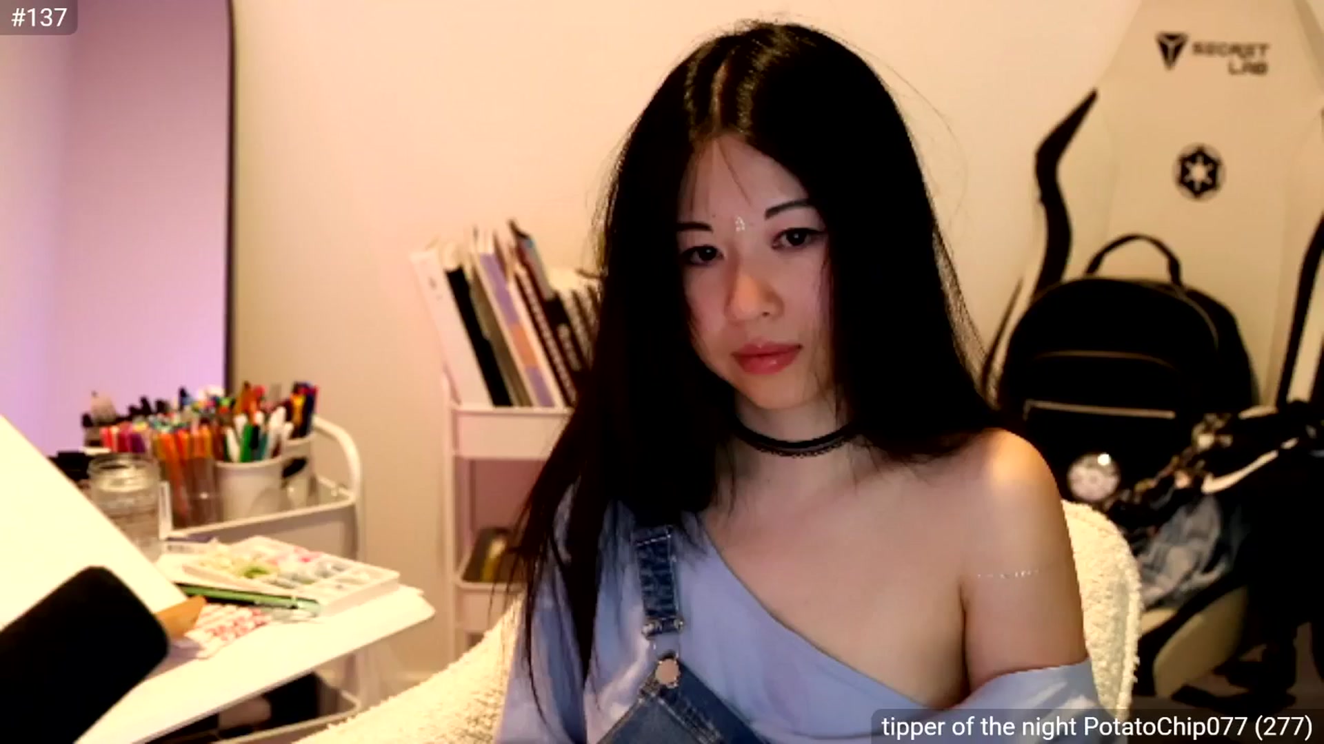 Gallery image thumbnail from daisipi3's myfreecams stream on, 04/21/2025, 06:11 image 10 of 20