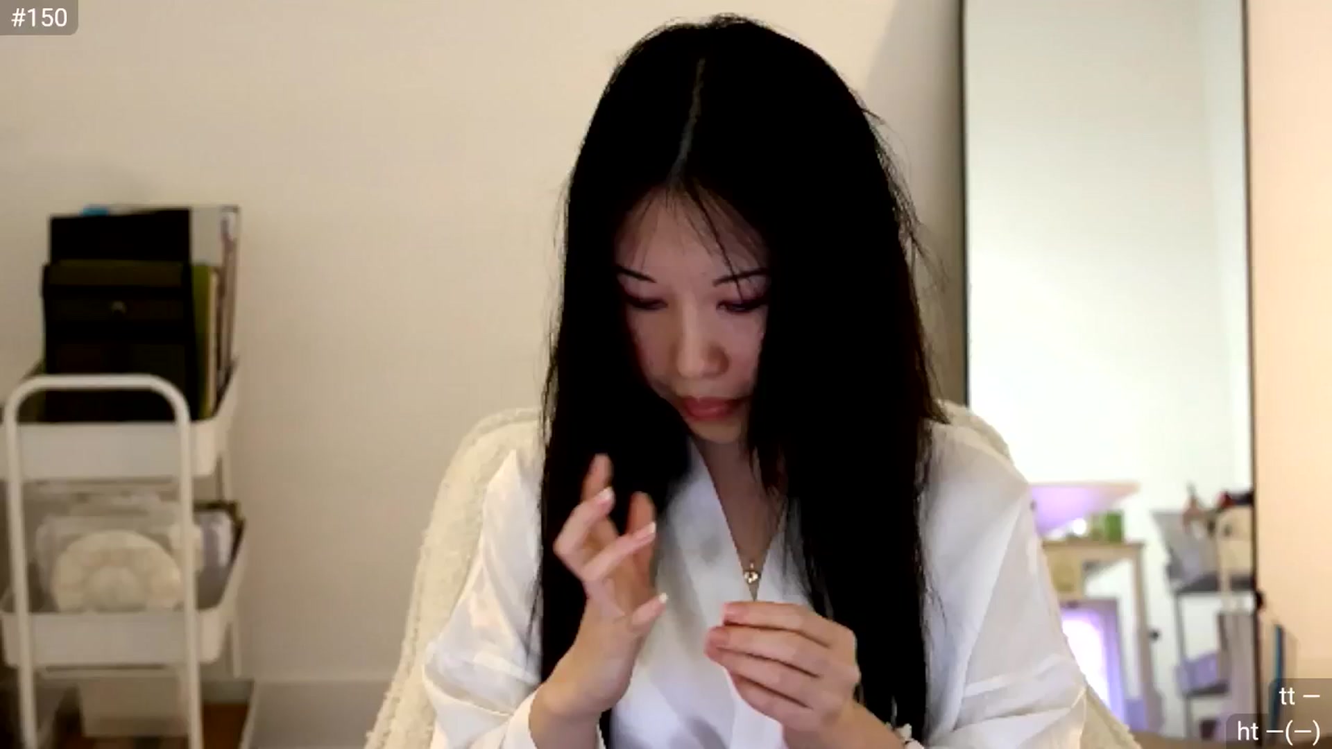 Gallery image thumbnail from daisipi3's myfreecams stream on, 04/23/2025, 24:04 image 19 of 20