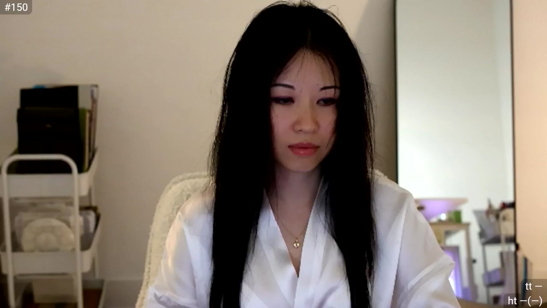 Gallery image thumbnail from daisipi3's myfreecams stream on, 04/23/2025, 24:04 image 4 of 20