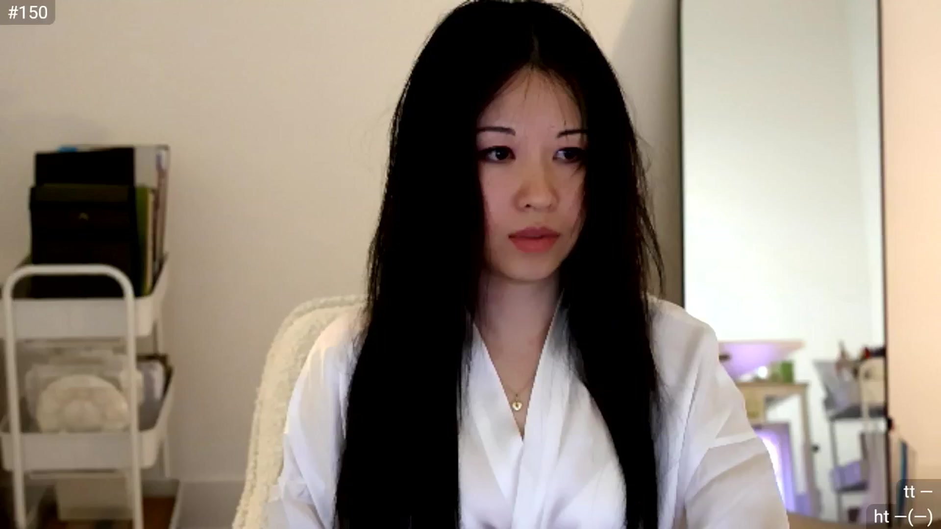 Gallery image thumbnail from daisipi3's myfreecams stream on, 04/23/2025, 24:04 image 6 of 20