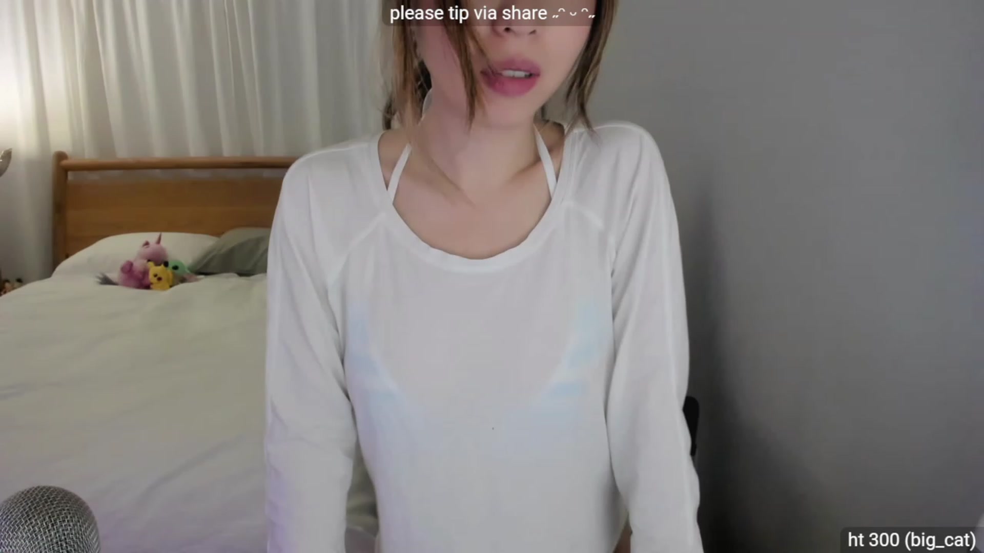 Gallery image thumbnail from daissss's myfreecams stream on, 01/12/2024, 01:56 image 10 of 20