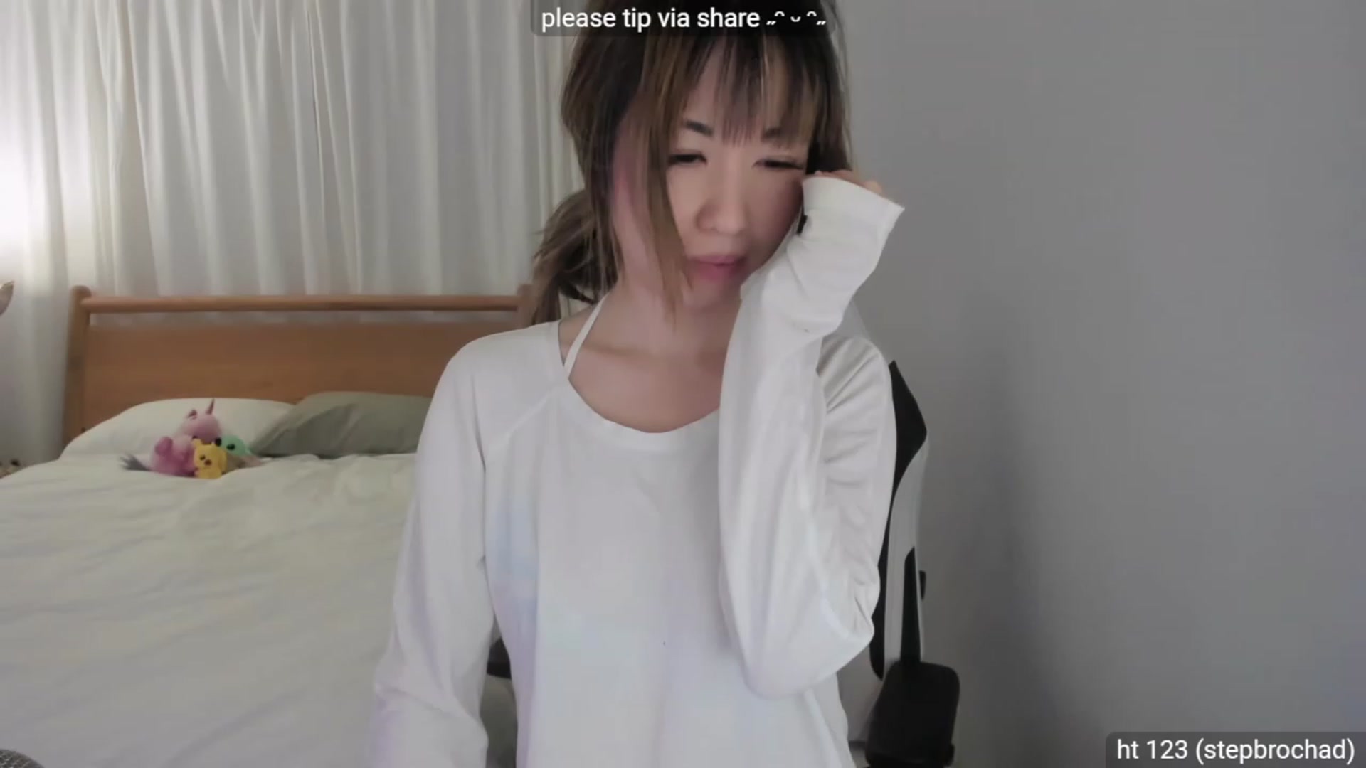 Gallery image thumbnail from daissss's myfreecams stream on, 01/12/2024, 01:56 image 2 of 20