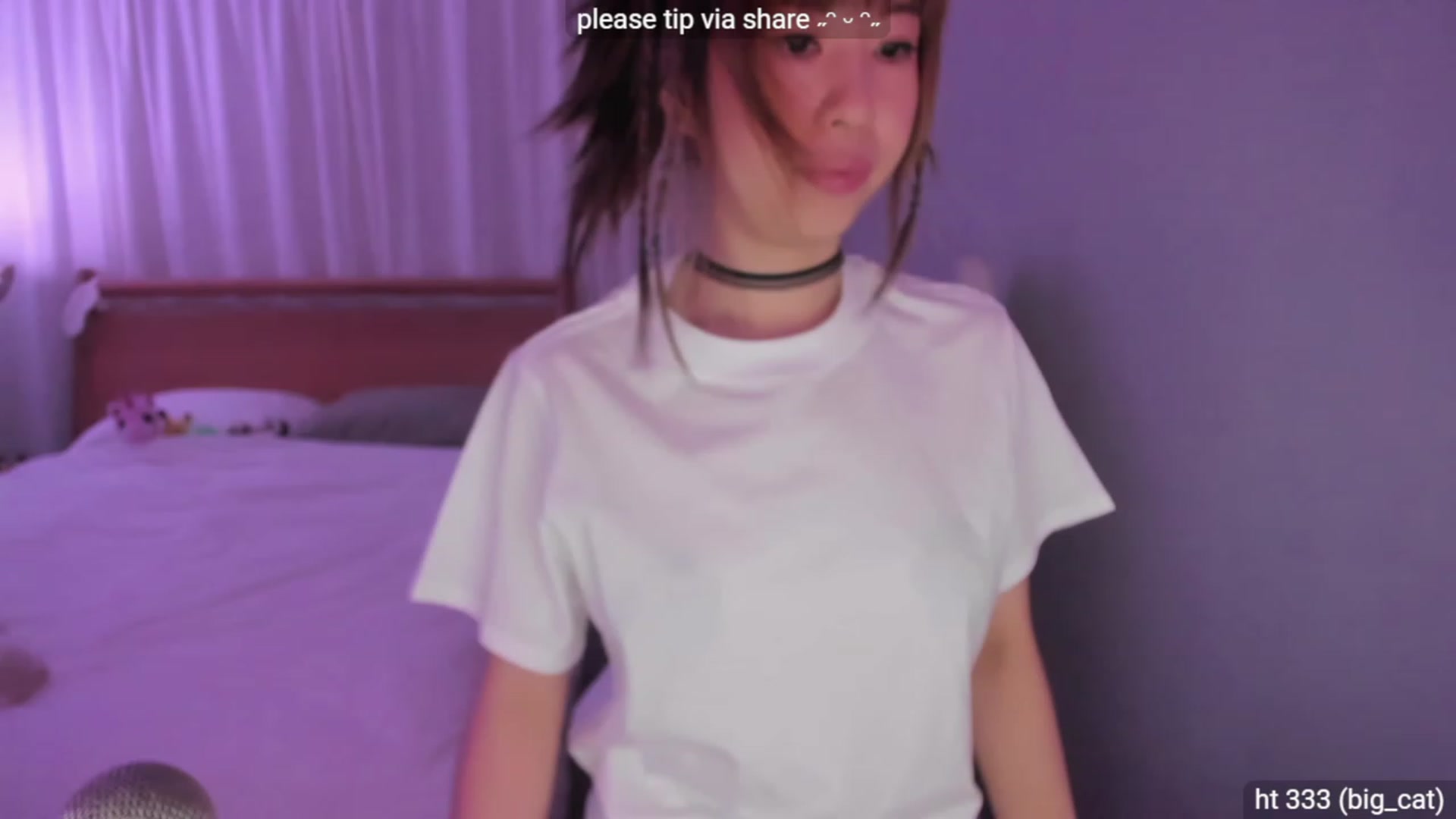 Gallery image thumbnail from daissss's myfreecams stream on, 01/13/2024, 24:02 image 18 of 20
