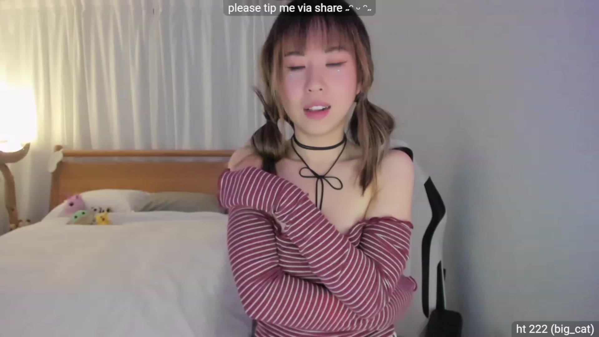 Gallery image thumbnail from daissss's myfreecams stream on, 01/15/2024, 23:52 image 8 of 20