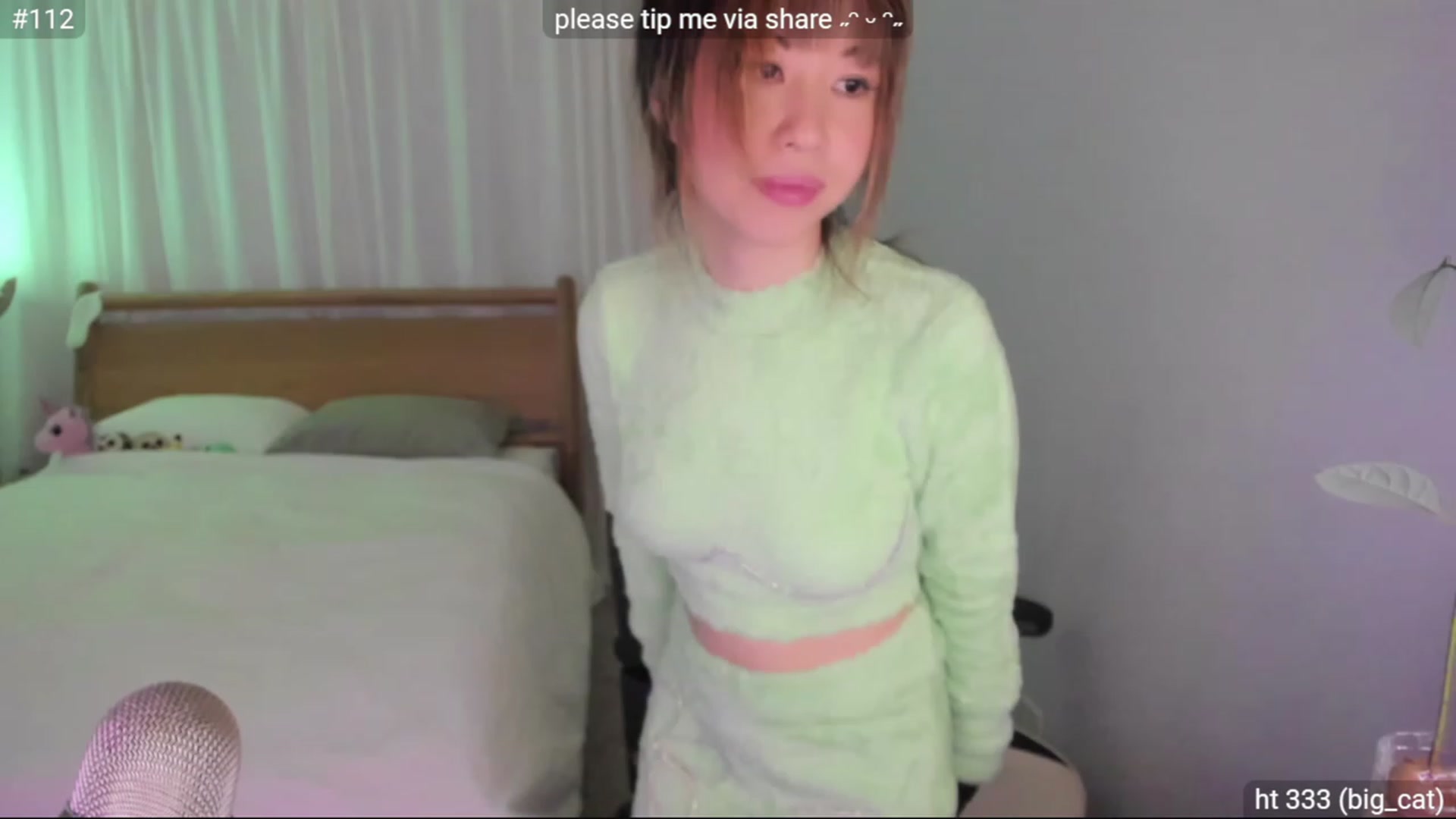 Gallery image thumbnail from daissss's myfreecams stream on, 01/17/2024, 03:08 image 18 of 20