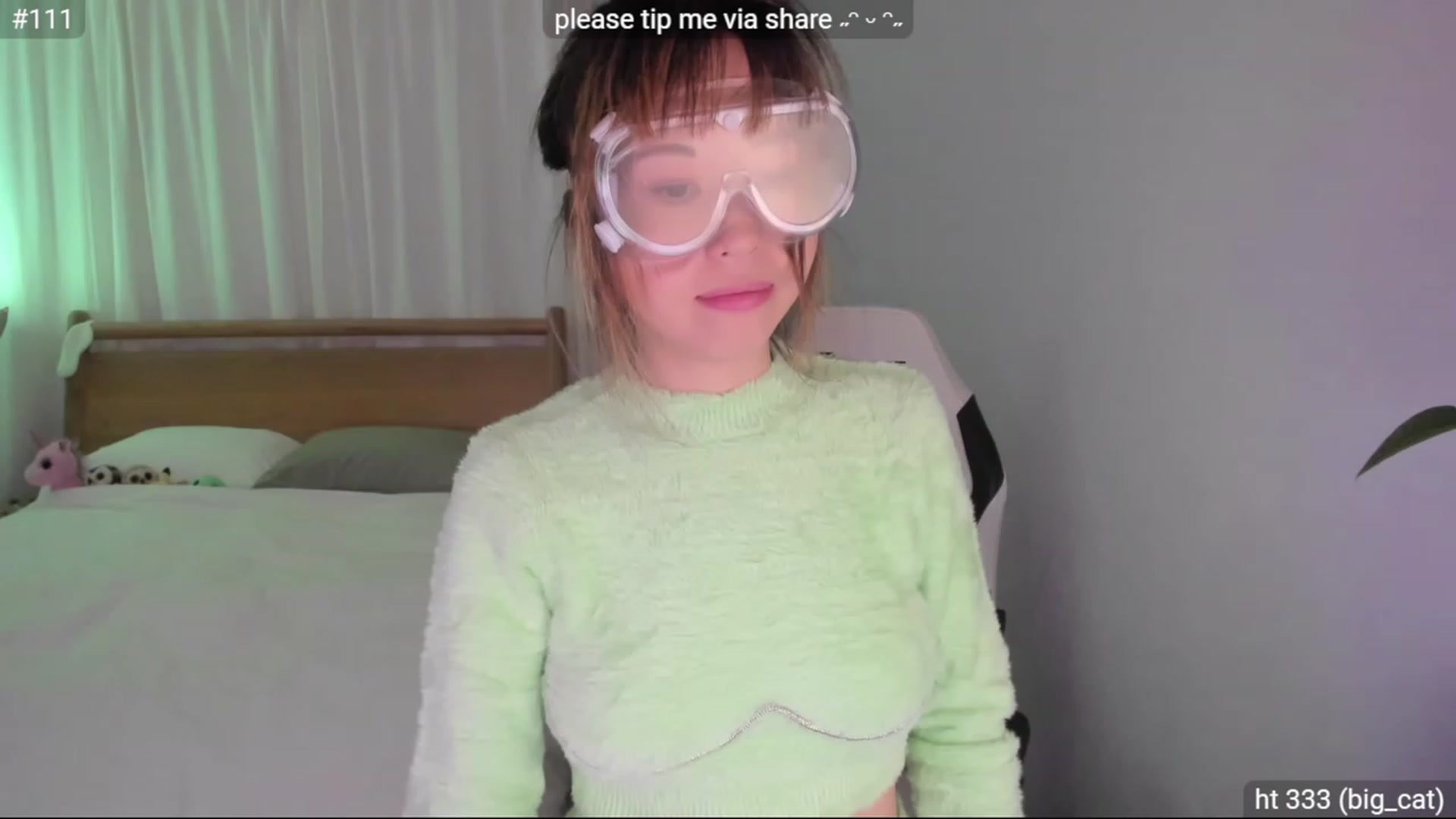 Gallery image thumbnail from daissss's myfreecams stream on, 01/17/2024, 03:08 image 13 of 20
