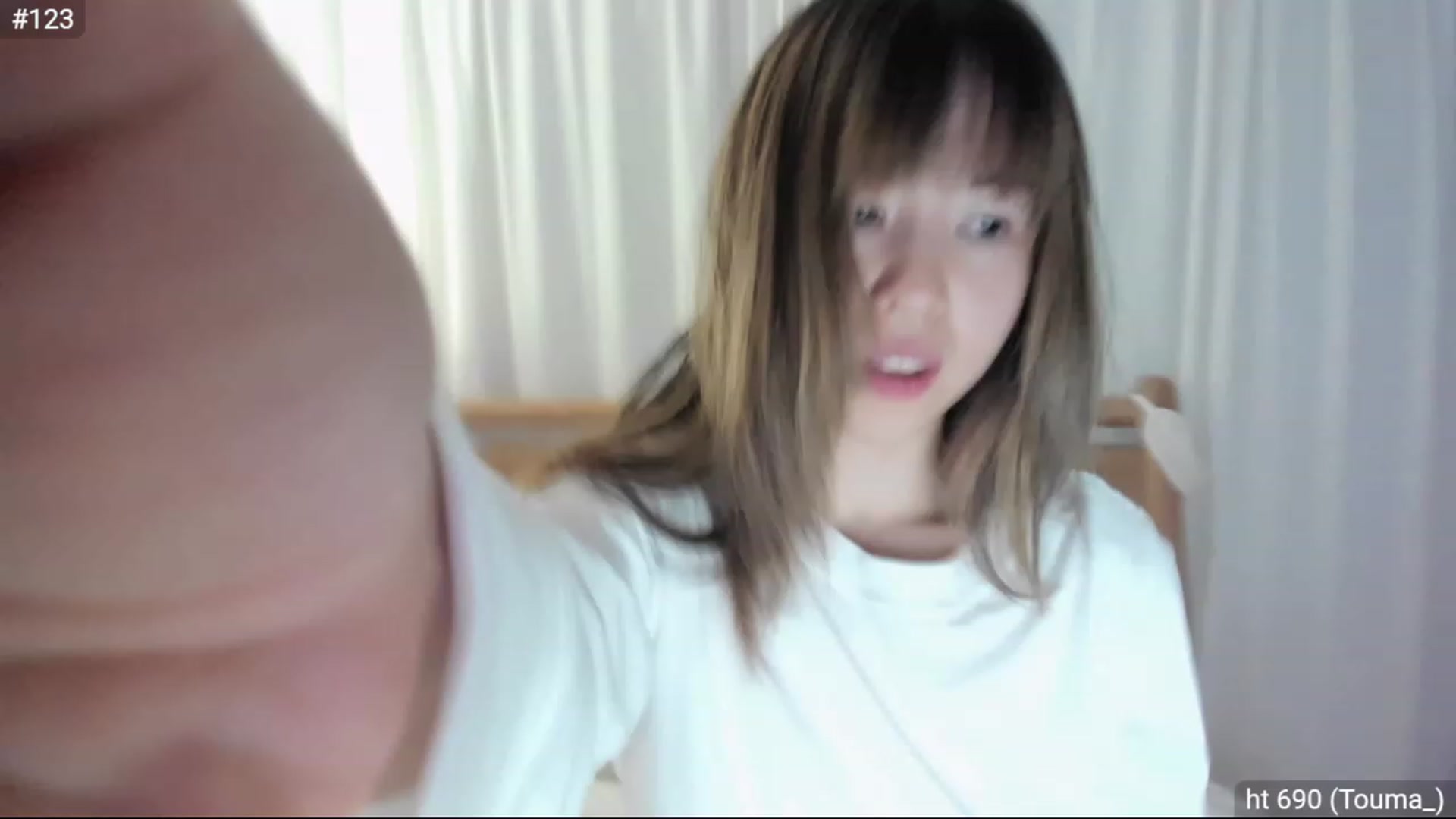 Gallery image thumbnail from daissss's myfreecams stream on, 01/20/2024, 03:50 image 5 of 20