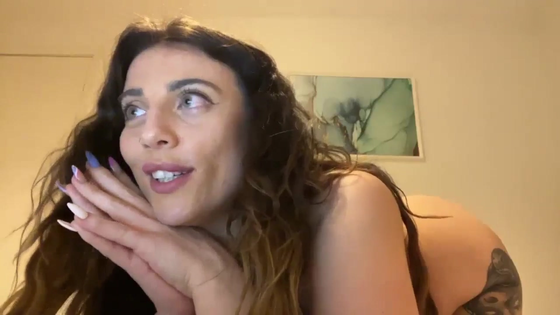 Gallery image thumbnail from daisyevelane's myfreecams stream on, 06/06/2024, 24:01 image 8 of 20