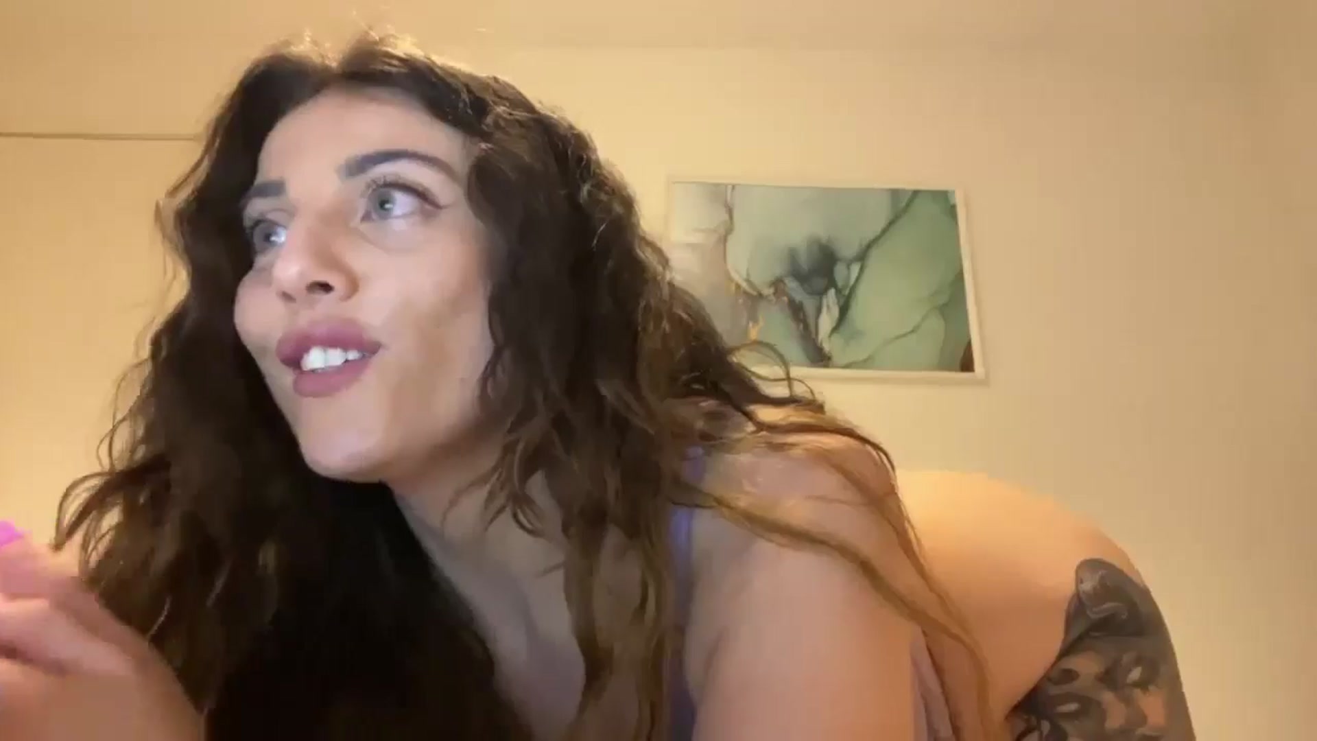 Gallery image thumbnail from daisyevelane's myfreecams stream on, 06/06/2024, 24:01 image 4 of 20