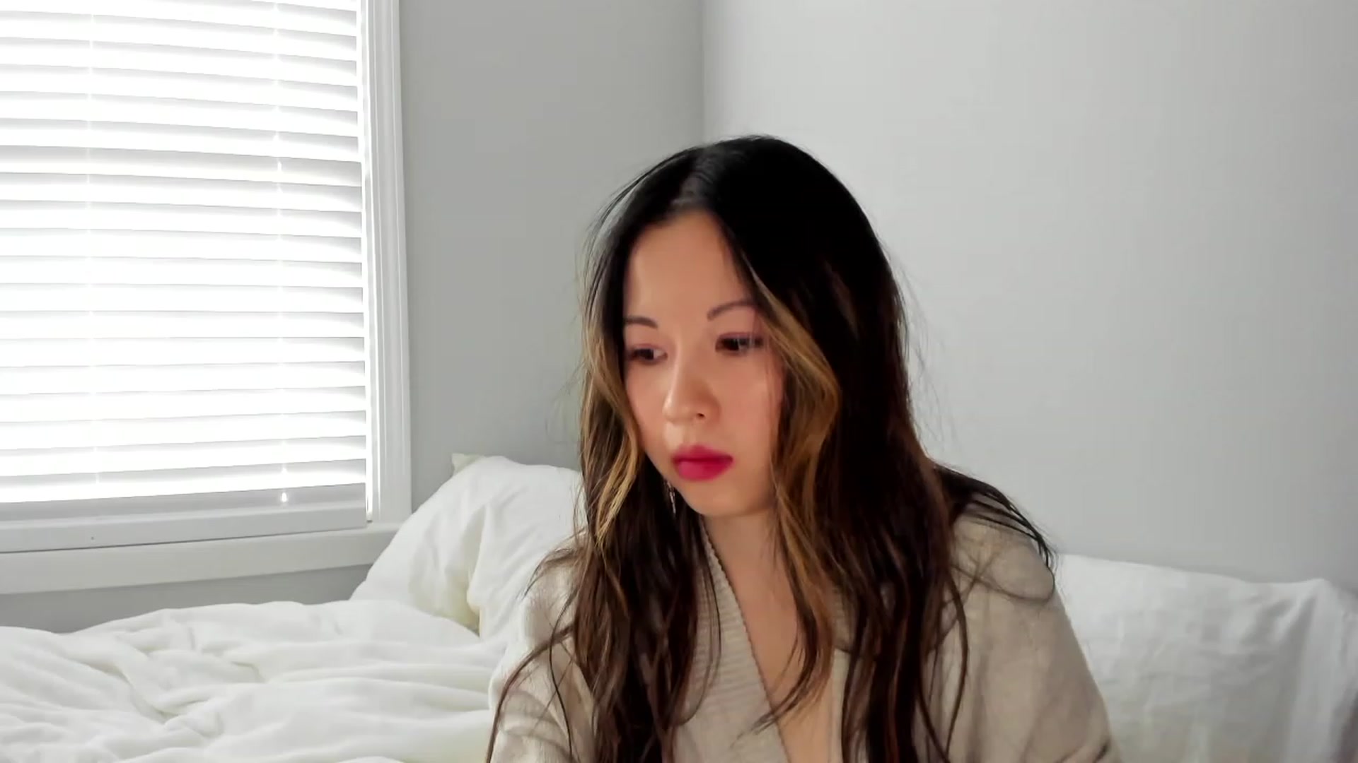 Gallery image thumbnail from daisypi3's myfreecams stream on, 12/15/2022, 20:37 image 5 of 20