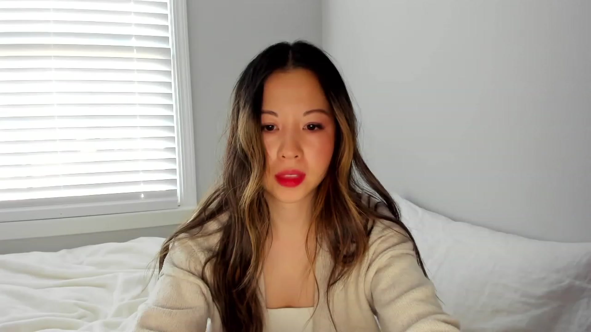 Gallery image thumbnail from daisypi3's myfreecams stream on, 12/15/2022, 20:58 image 6 of 20