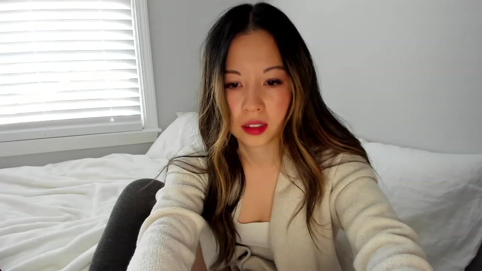 Gallery image thumbnail from daisypi3's myfreecams stream on, 12/15/2022, 20:58 image 1 of 20