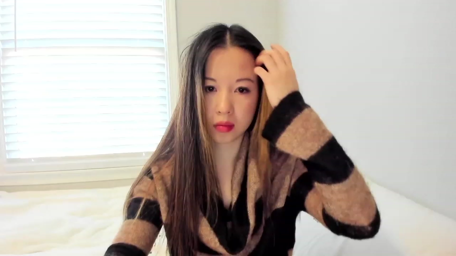 Gallery image thumbnail from daisypi3's myfreecams stream on, 12/16/2022, 18:31 image 1 of 20