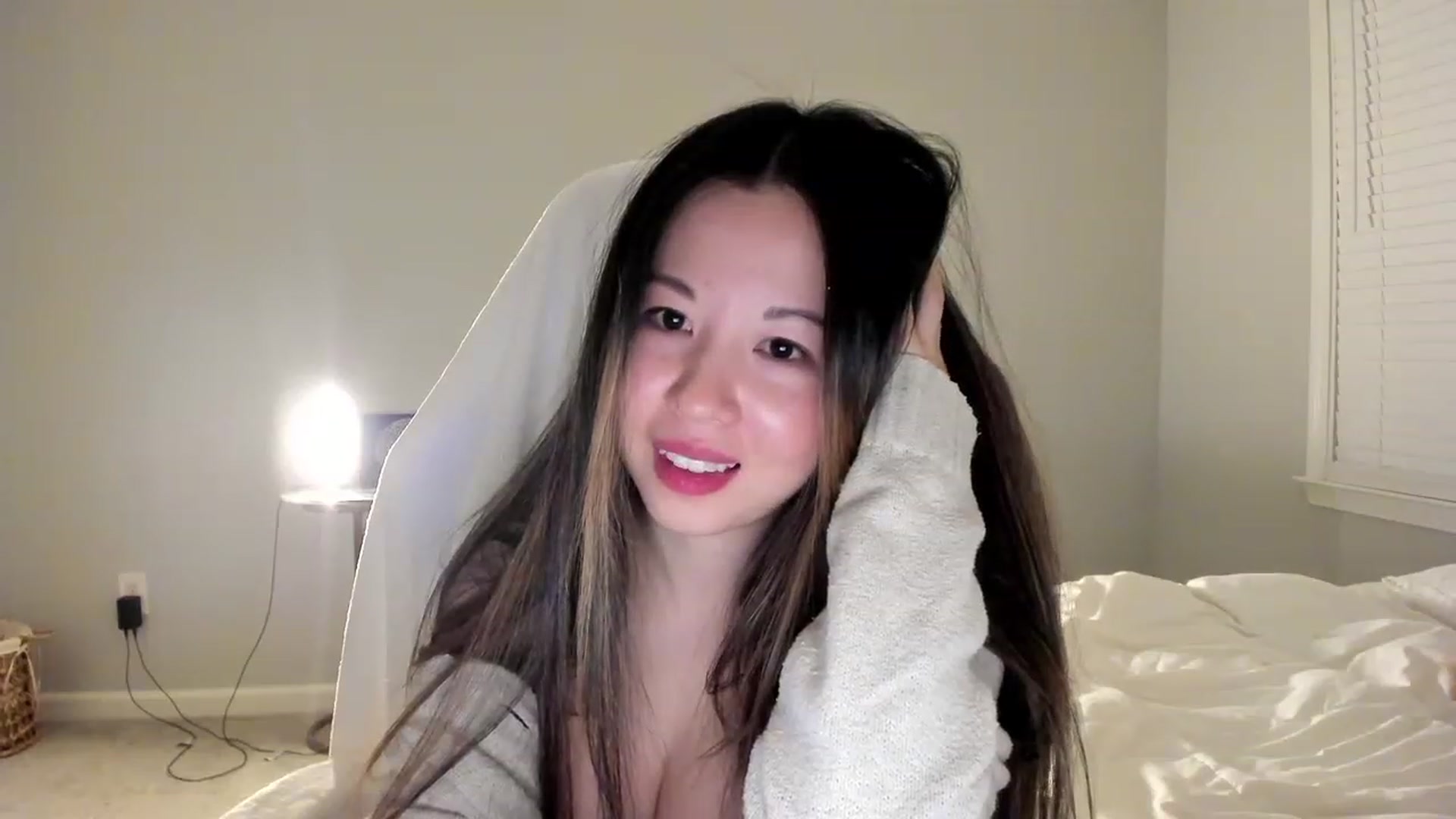 Gallery image thumbnail from daisypi3's myfreecams stream on, 03/17/2023, 07:53 image 13 of 20