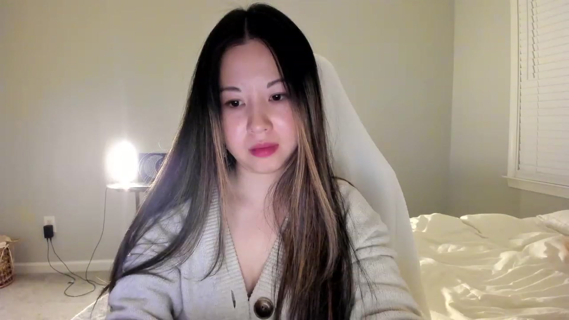 Gallery image thumbnail from daisypi3's myfreecams stream on, 03/17/2023, 07:53 image 6 of 20