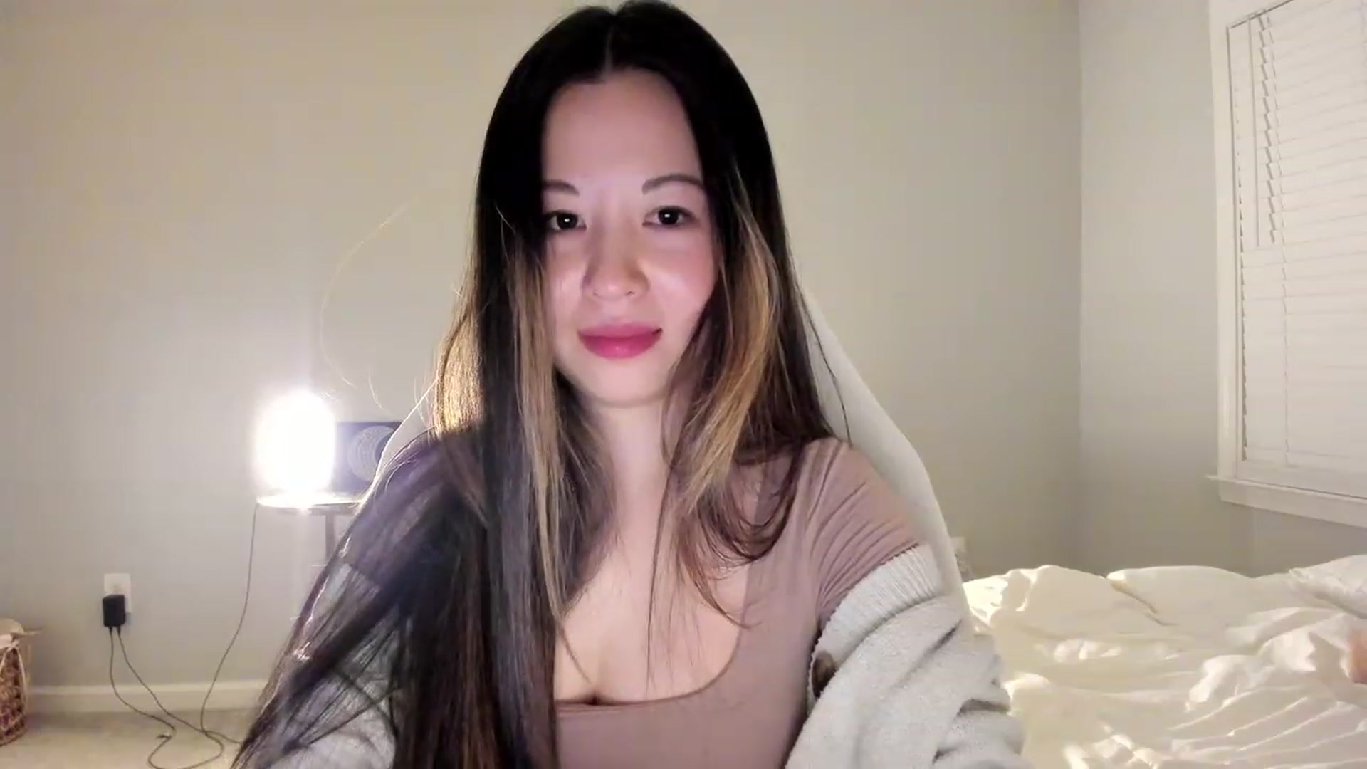 Gallery image thumbnail from daisypi3's myfreecams stream on, 03/17/2023, 07:53 image 9 of 20