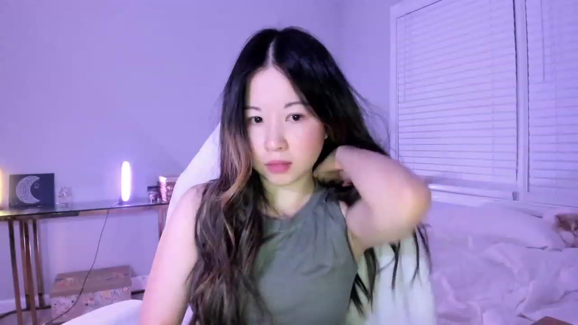 Gallery image thumbnail from daisypi3's myfreecams stream on, 03/20/2023, 05:52 image 4 of 20