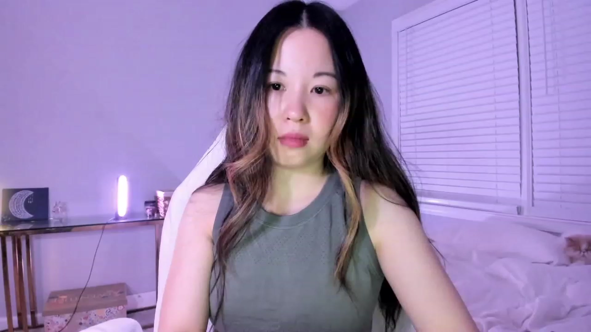 Gallery image thumbnail from daisypi3's myfreecams stream on, 03/20/2023, 05:52 image 7 of 20