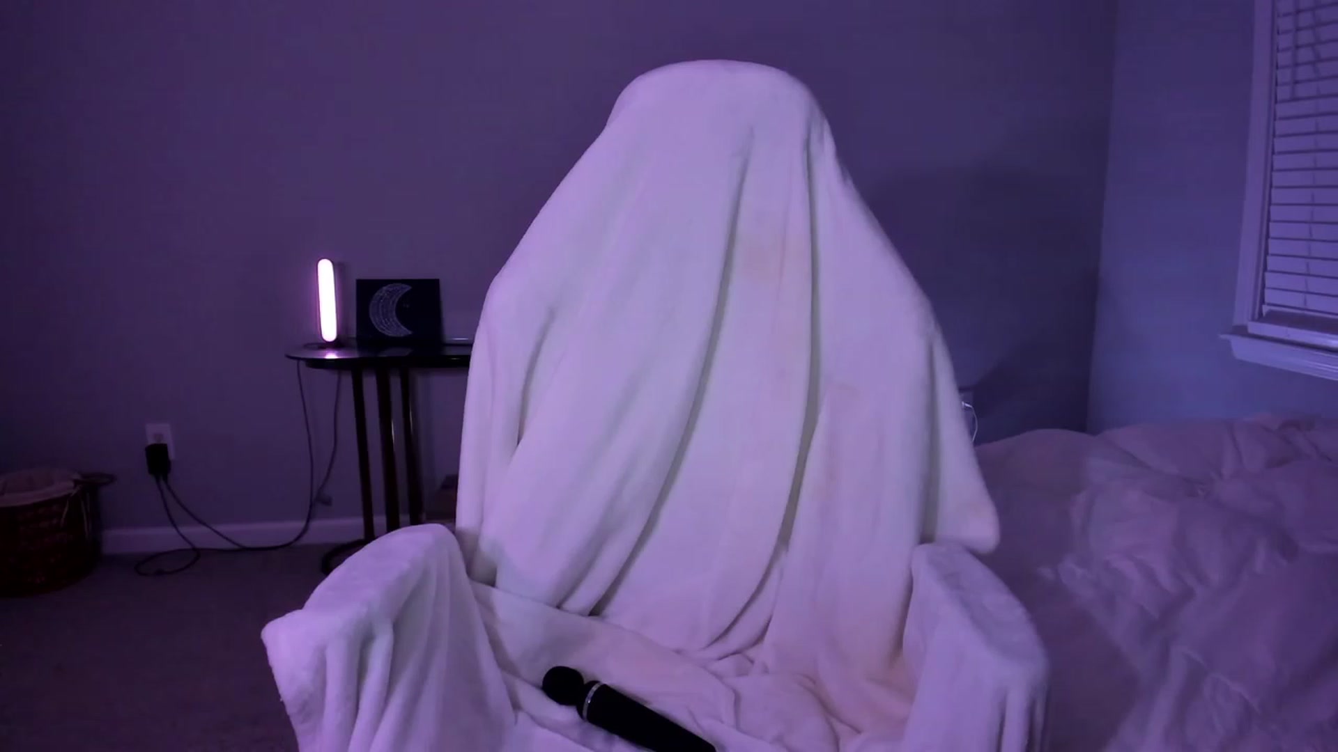 Gallery image thumbnail from daisypi3's myfreecams stream on, 03/23/2023, 07:35 image 5 of 20