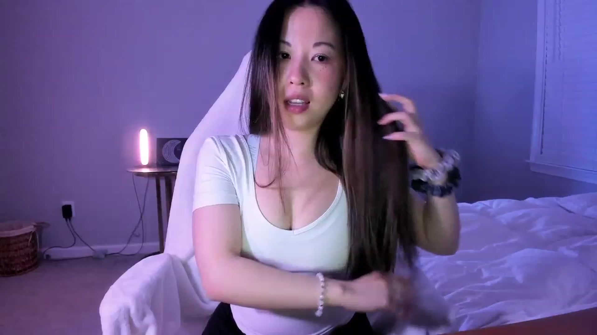 Gallery image thumbnail from daisypi3's myfreecams stream on, 03/26/2023, 06:08 image 20 of 20