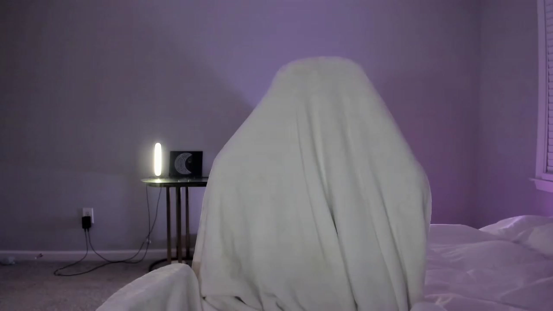 Gallery image thumbnail from daisypi3's myfreecams stream on, 03/27/2023, 07:01 image 18 of 20