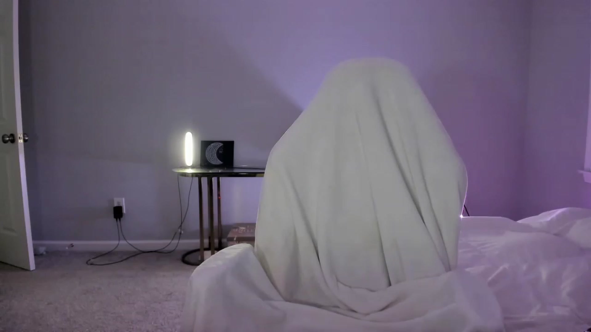 Gallery image thumbnail from daisypi3's myfreecams stream on, 03/27/2023, 07:23 image 14 of 20