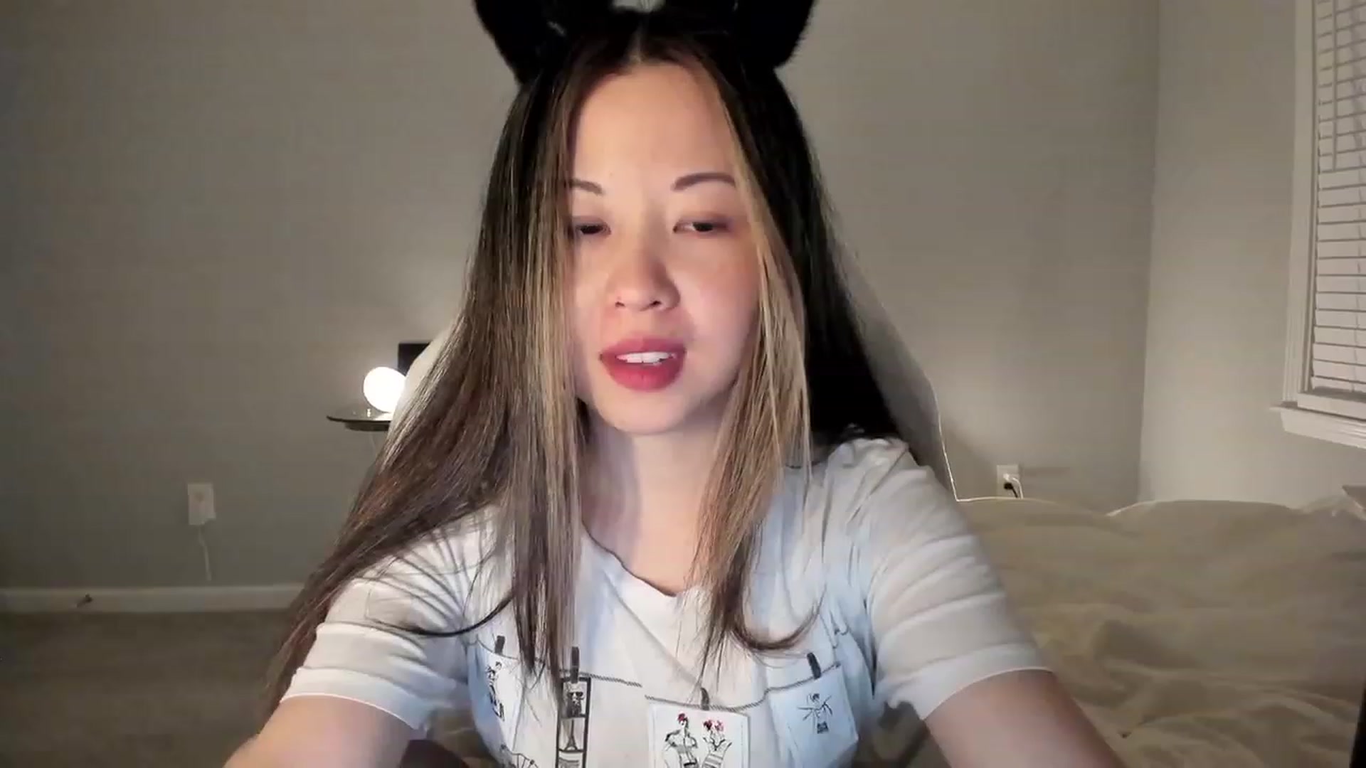Gallery image thumbnail from daisypi3's myfreecams stream on, 04/09/2023, 06:40 image 10 of 20
