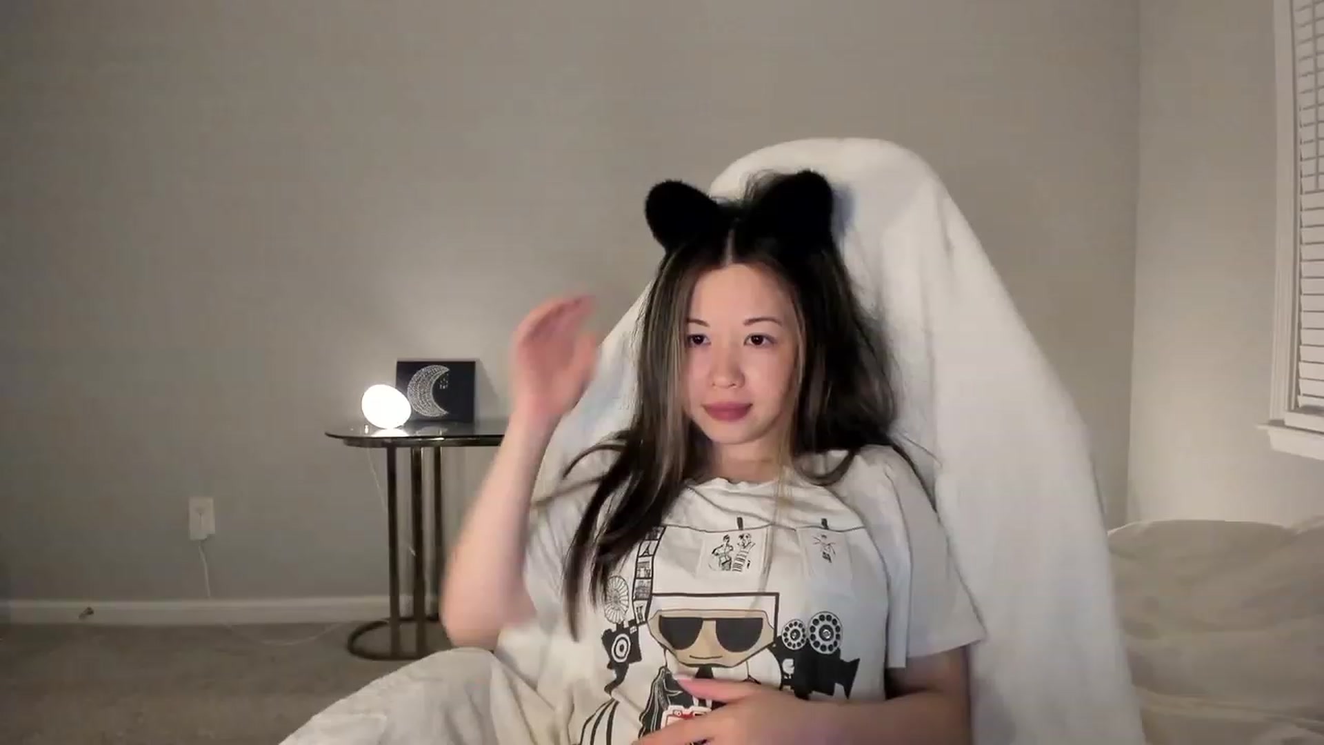 Gallery image thumbnail from daisypi3's myfreecams stream on, 04/09/2023, 06:40 image 16 of 20