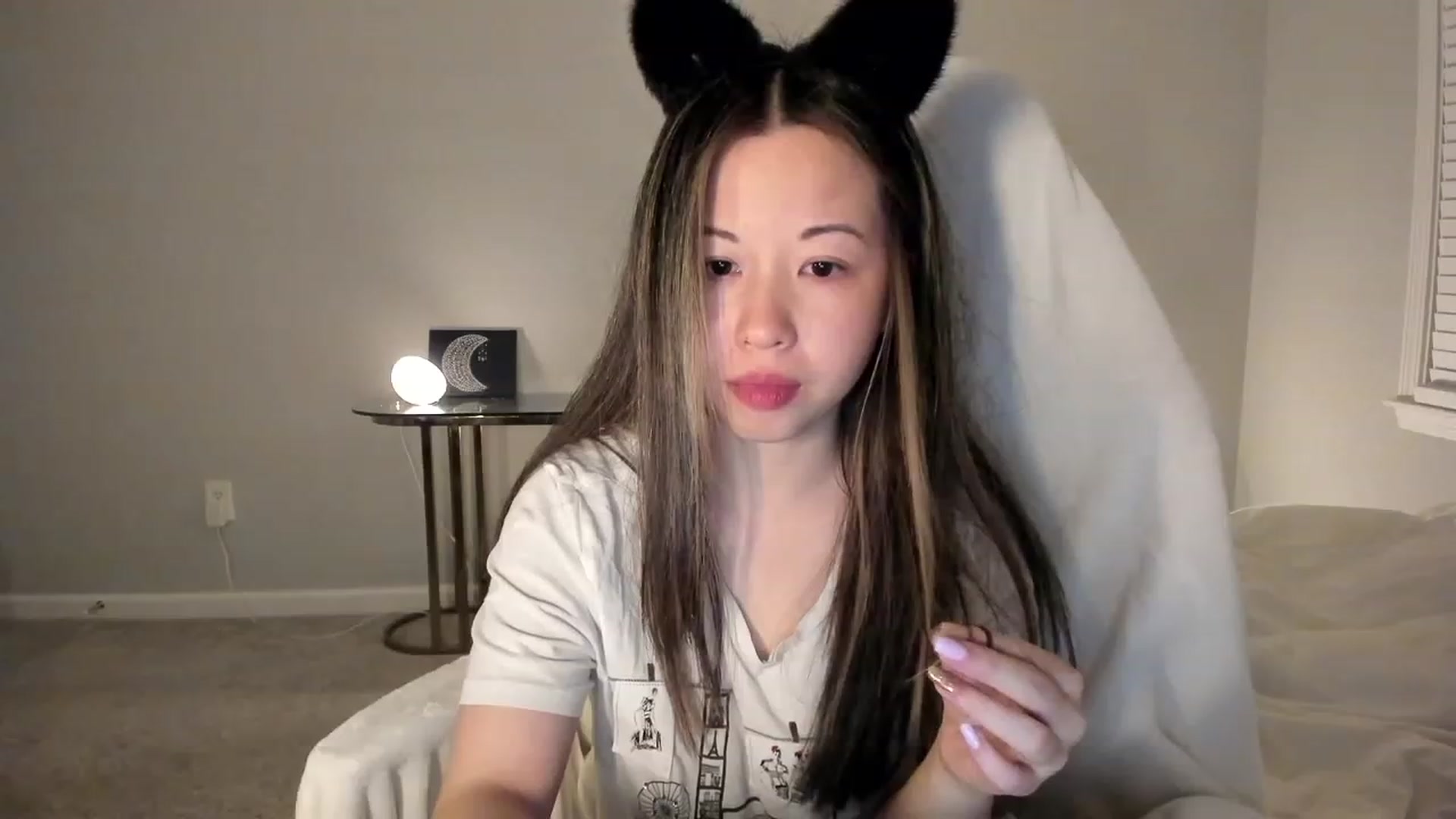 Gallery image thumbnail from daisypi3's myfreecams stream on, 04/09/2023, 07:04 image 9 of 20