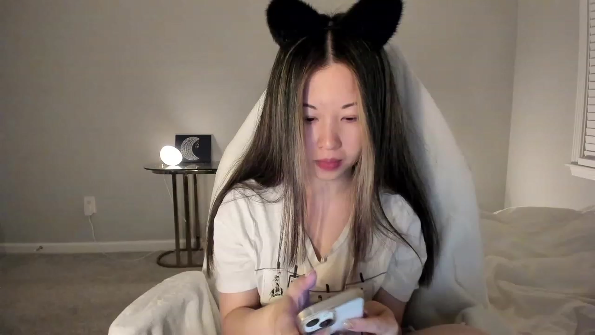 Gallery image thumbnail from daisypi3's myfreecams stream on, 04/09/2023, 07:04 image 1 of 20