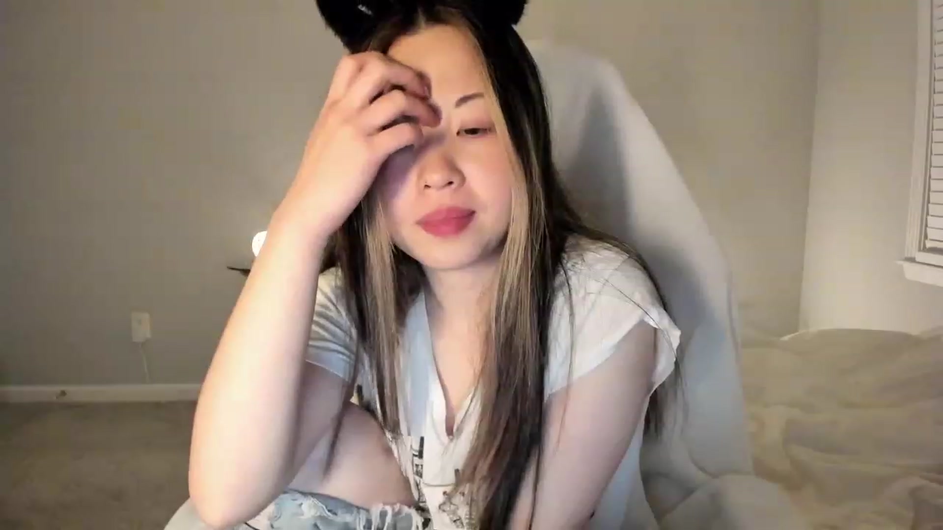 Gallery image thumbnail from daisypi3's myfreecams stream on, 04/09/2023, 07:04 image 20 of 20