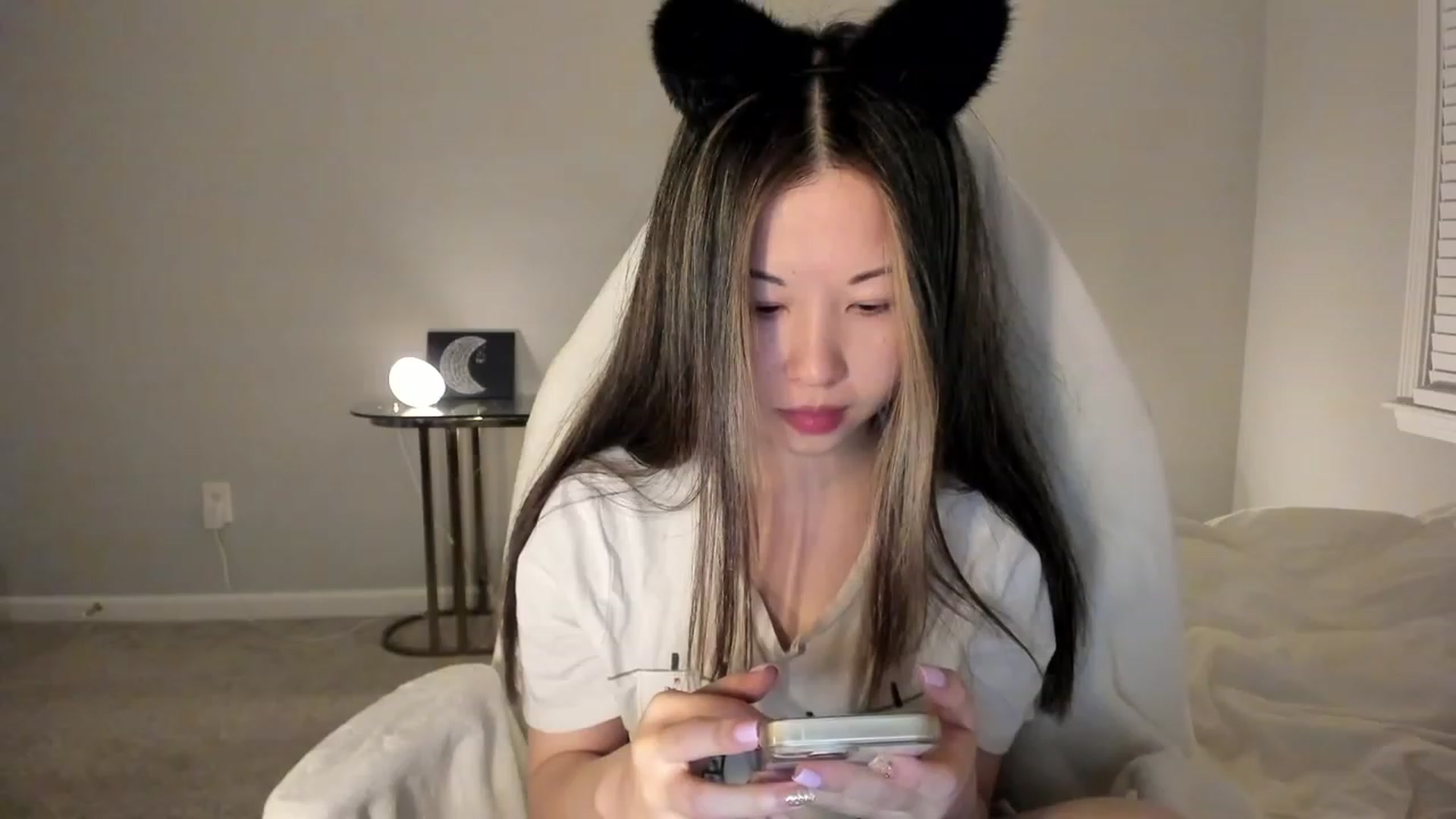 Gallery image thumbnail from daisypi3's myfreecams stream on, 04/09/2023, 07:04 image 2 of 20