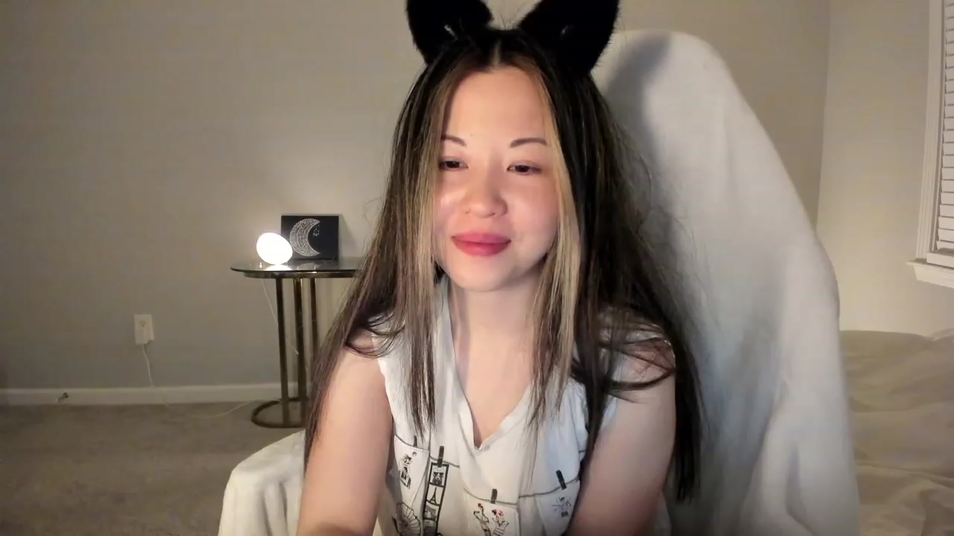 Gallery image thumbnail from daisypi3's myfreecams stream on, 04/09/2023, 07:04 image 12 of 20