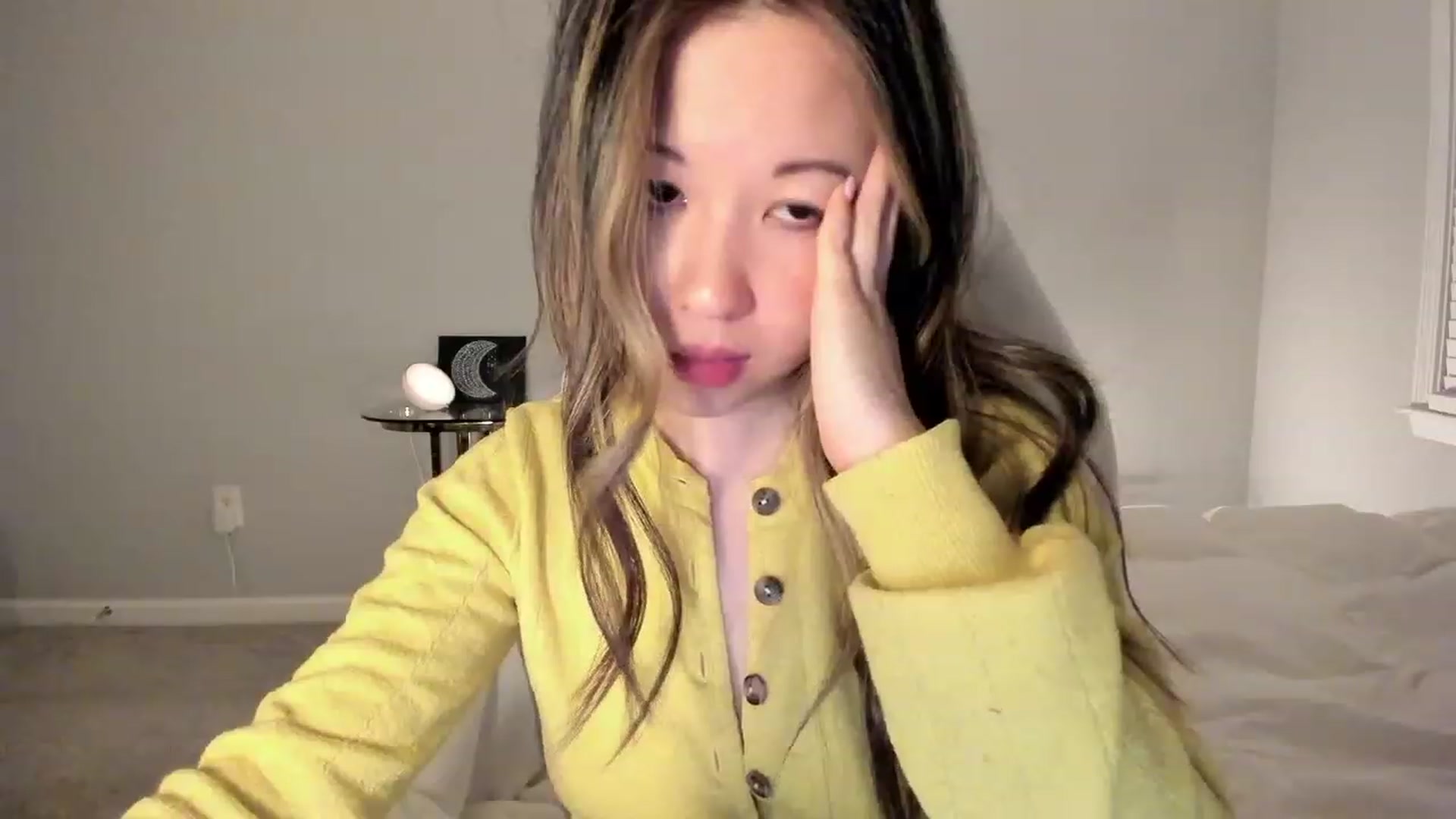 Gallery image thumbnail from daisypi3's myfreecams stream on, 04/10/2023, 05:46 image 20 of 20