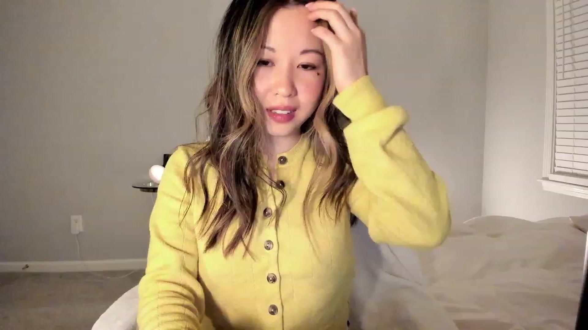 Gallery image thumbnail from daisypi3's myfreecams stream on, 04/10/2023, 05:46 image 1 of 20