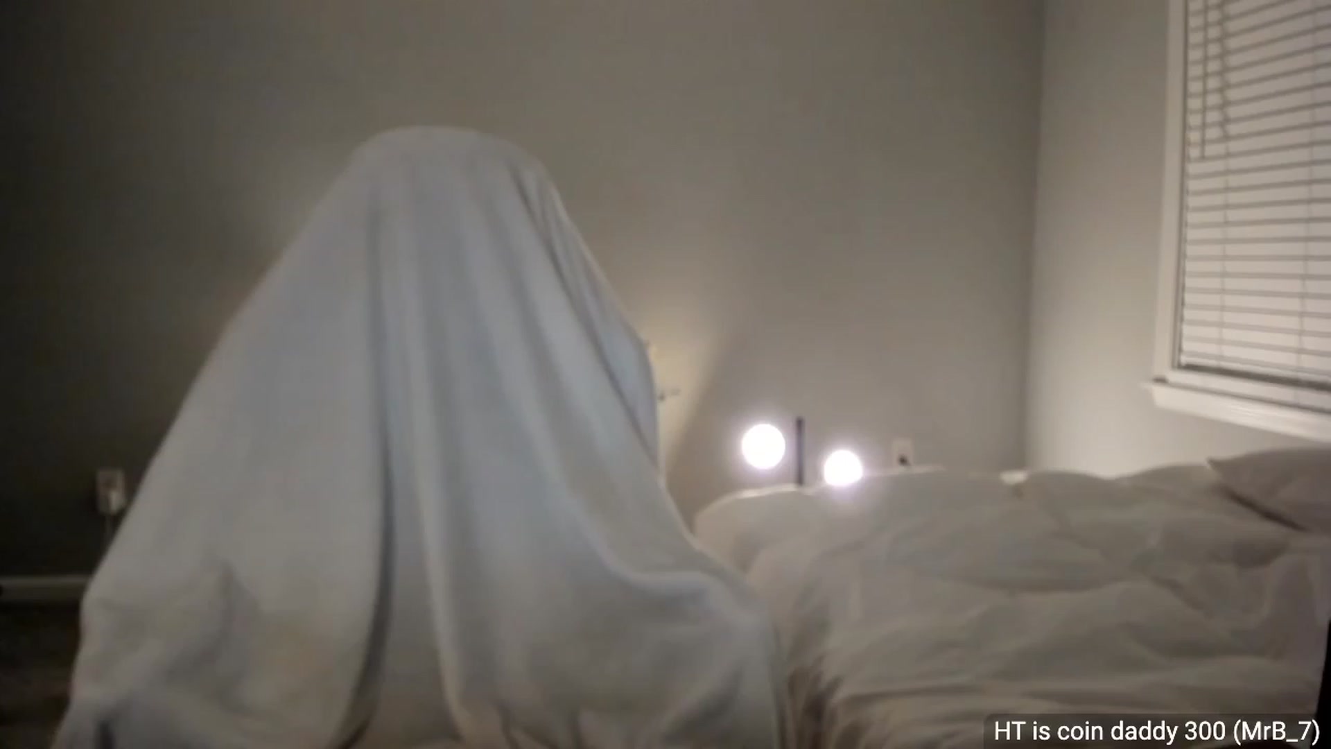 Gallery image thumbnail from daisypi3's myfreecams stream on, 04/16/2023, 07:05 image 12 of 20