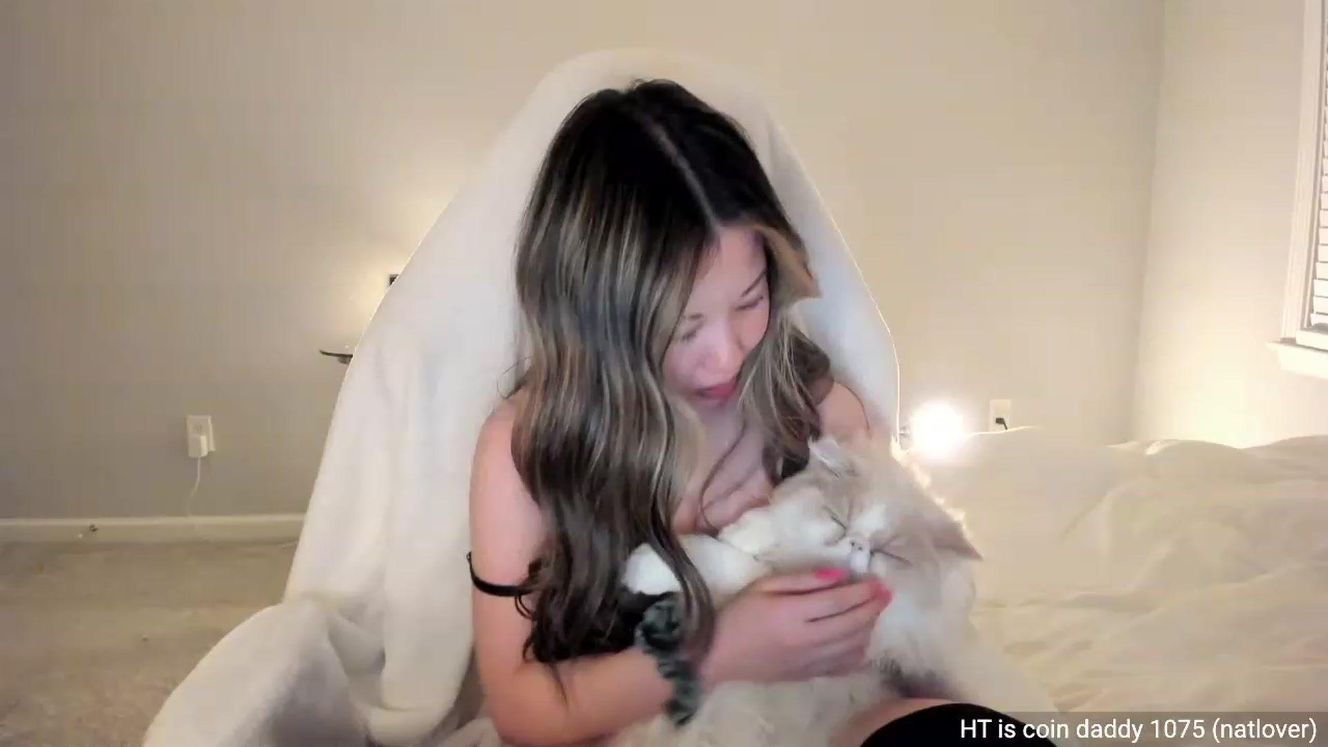 Gallery image thumbnail from daisypi3's myfreecams stream on, 04/16/2023, 08:54 image 8 of 20