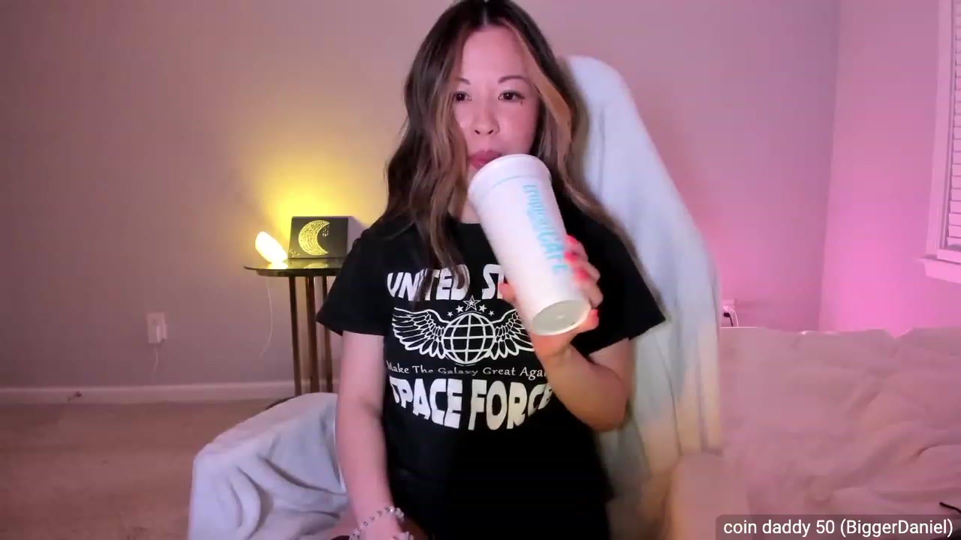 Gallery image thumbnail from daisypi3's myfreecams stream on, 04/24/2023, 04:47 image 3 of 20