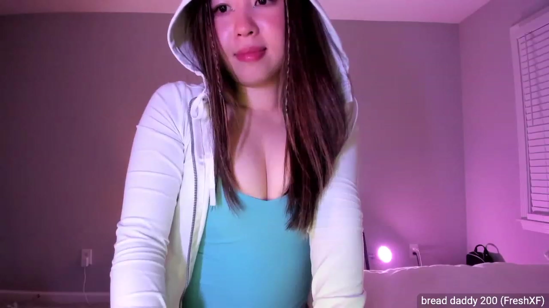 Gallery image thumbnail from daisypi3's myfreecams stream on, 05/01/2023, 04:49 image 18 of 20