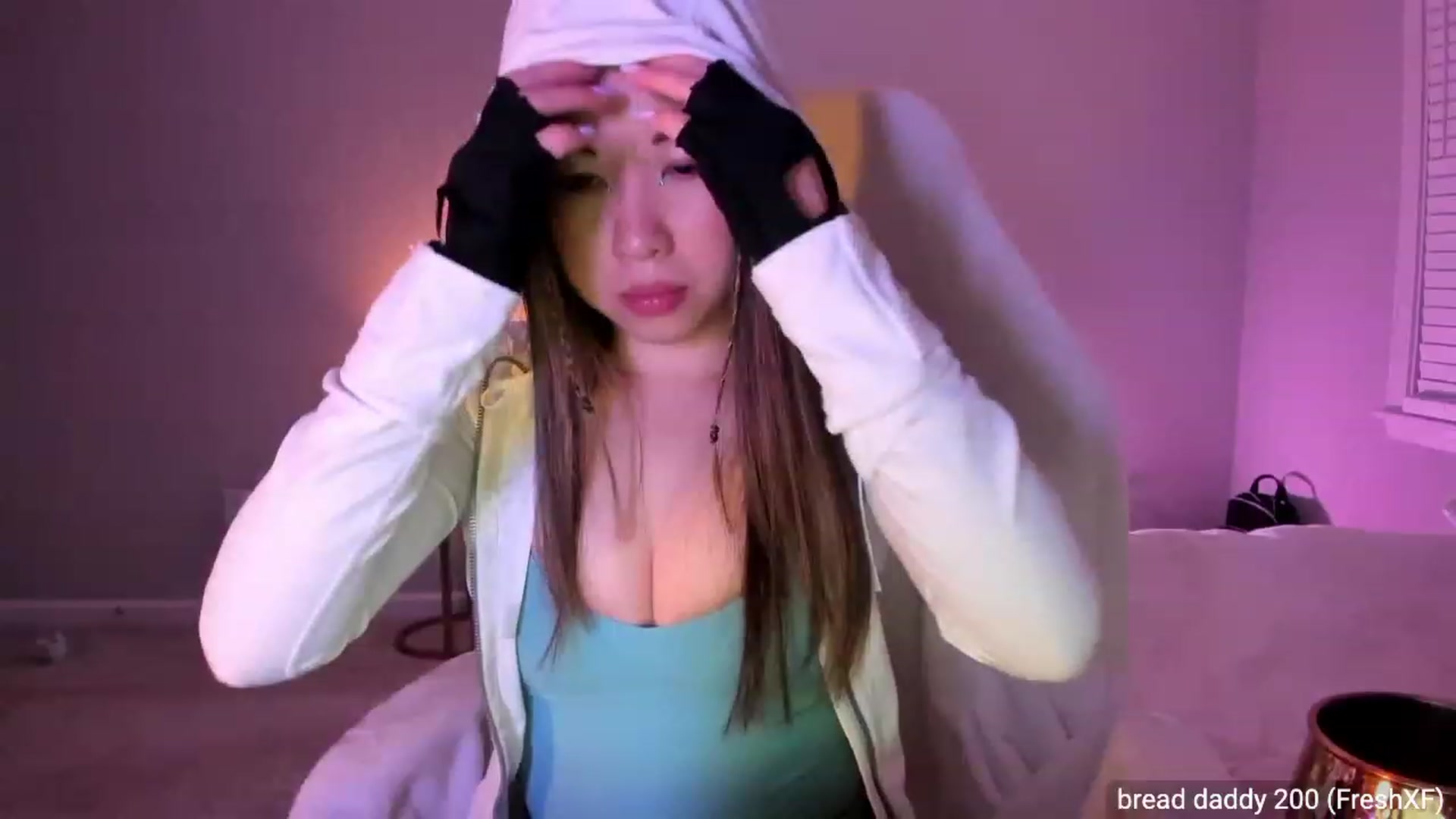 Gallery image thumbnail from daisypi3's myfreecams stream on, 05/01/2023, 04:49 image 9 of 20