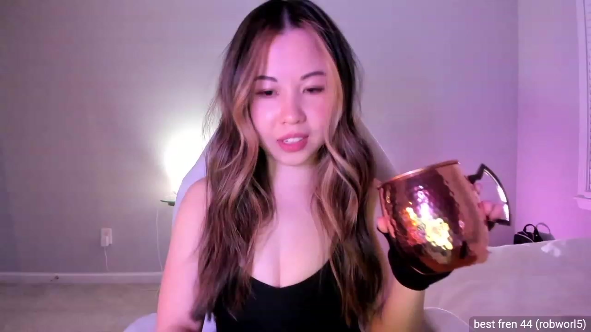 Gallery image thumbnail from daisypi3's myfreecams stream on, 05/04/2023, 04:19 image 1 of 20