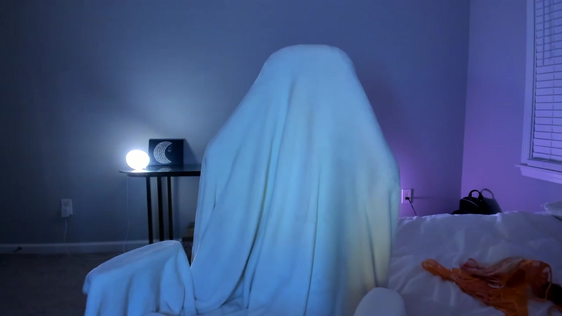 Gallery image thumbnail from daisypi3's myfreecams stream on, 05/05/2023, 08:04 image 9 of 20